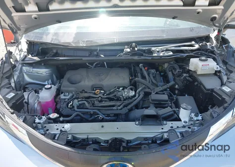 2024 Toyota Sienna Xle z USA, uszkodzony, nr VIN 5TDYRKEC3RS189941